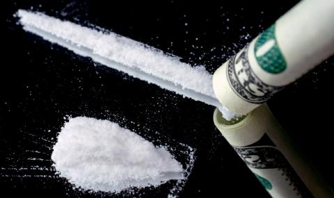 Удариха пратка с кокаин за €100 милиона - 1