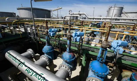 Доставките на петрол към Унгария бяха спрени, обяви външният министър - 1