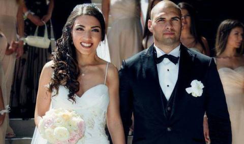 Пожарникар и съпругата му дариха парите от сватбата си - 1