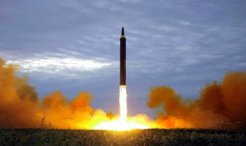 Северна Корея заплаши САЩ с „още подаръци“ - 1