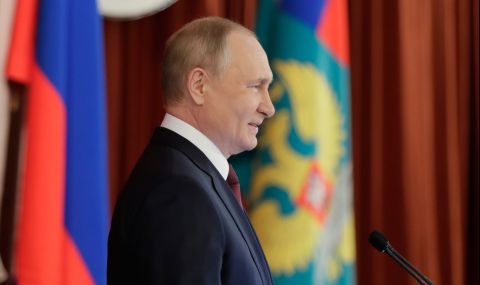Конгресмени предлагат САЩ да не признават Владимир Путин за държавен глава - 1