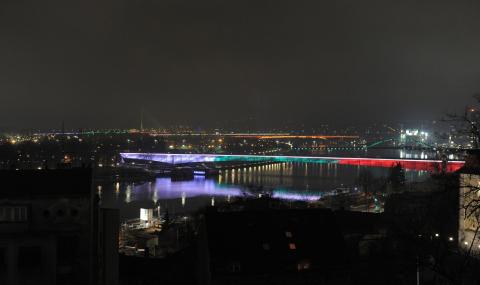 За първи път: Сръбски мостове в цветовете на българския трибагреник - 1