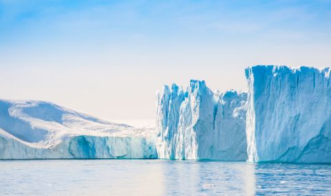 Рекордно висока температура в най-високата точка на Гренландия   - 1