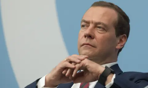 Съществуването на Украйна е фатално за украинците, заяви Медведев