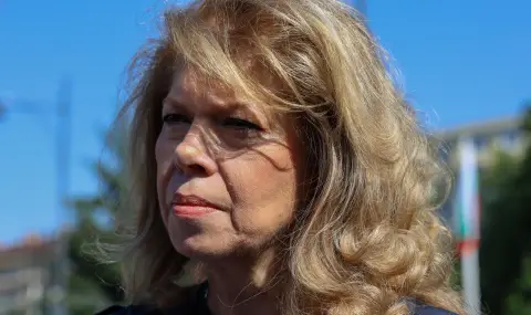 Йотова открива дебат за приноса на жените към обществото - 1