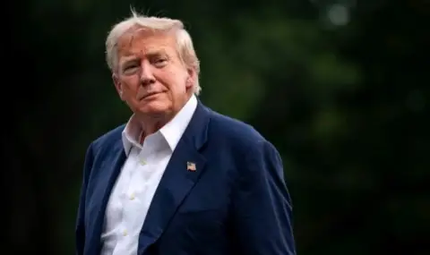 След шътдауна: 700 000 държавни служители в САЩ са изложени на риск да не получат парите си - 1