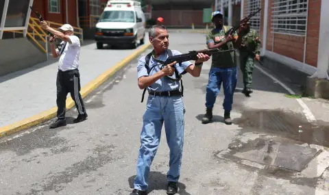 Венецуела обучава цивилни за защита срещу евентуално американско нападение - 1