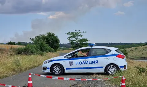 Голям пожар бушува край Карнобат - 1