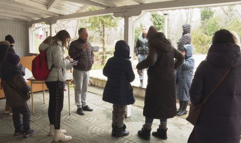 Представят резултатите от проучване на нагласите към бежанците - 1