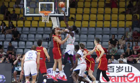 Италия шокира Испания и продължава победния си марш на Евробаскет 2025 - 1