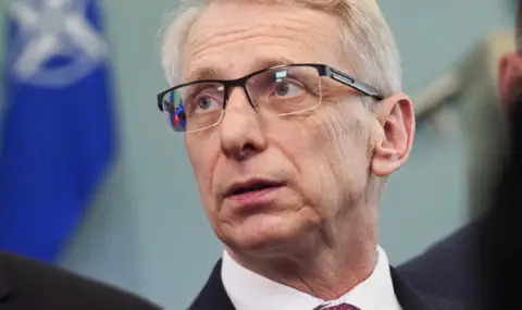 Николай Денков за КПК: Ако ще закриваме едно неработещо нещо, да закрием цялата държава - 1