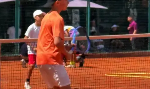 Шест българчета се класираха за 1/4-финалите на турнир от Тенис Европа в София - 1