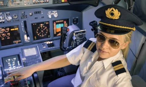 За пръв път жени пилоти в Саудитска Арабия - 1