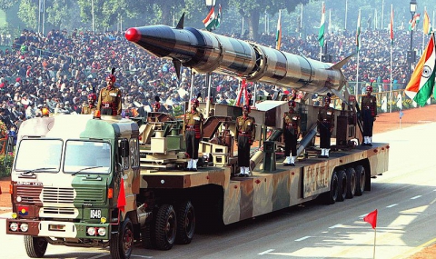 Индия тества ракета - чудовище - 1