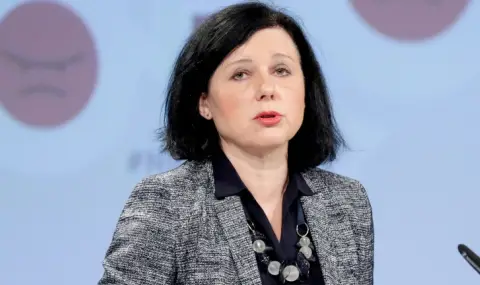 Вера Йоурова: В Унгария има много проблеми, там държавата е равнозначна на партията  - 1