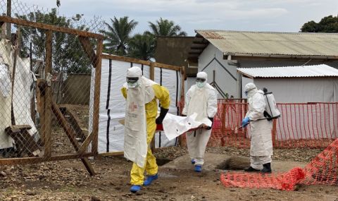 29 починали и 63 заразени от Ебола в Уганда - 1