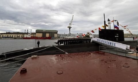 Руското министерство на отбраната: Наш боен кораб е сериозно повреден при ракетната атака в Керч - 1