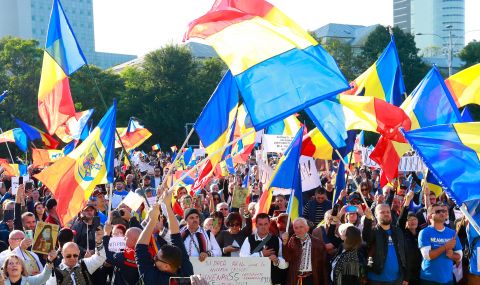 Хаос и несигурност: Румъния изпадна в нова криза - 1