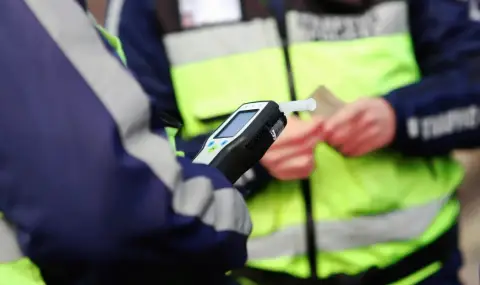 Задържаха шеф на федерацията по баскетбол да шофира пил - 1