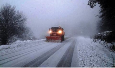 Прогноза за времето днес, 28 януари: Сняг ще вали в Северна България, условия за виелици - 1
