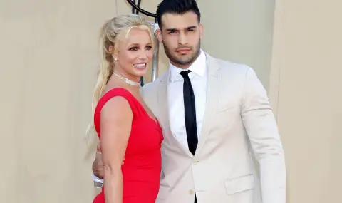 Избухна война между бившите съпрузи на Бритни Спиърс заради автобиография - 1