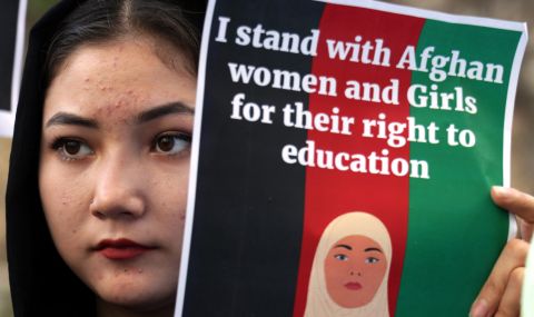 Афганистан: Арестуваха правозащитник, организирал обучение на момичета по домовете - 1