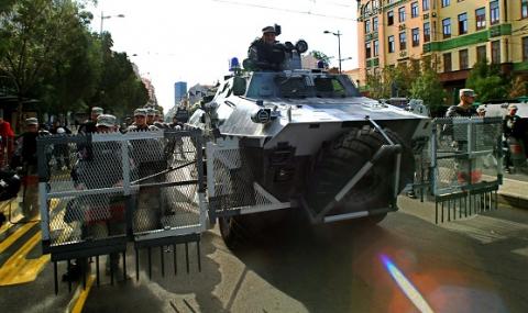 „Российская газета“: Опозицията готви преврат в Сърбия през есента - 1