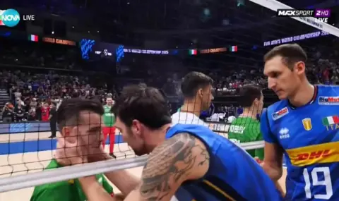 Стана ясно какво e казал Анцани, бършейки сълзите на Колев, след финала на Световното - 1