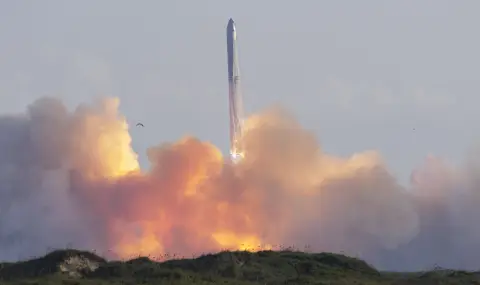 САЩ търсят конкуренти на „Спейс Екс“ за мисията до Луната - 1