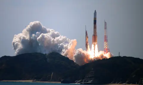 Разузнавателен сателит е изстрелян от Япония, за да следи Северна Корея - 1