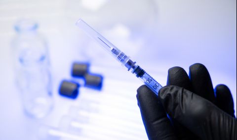 Белият дом ще призове за поставяне на трета ваксина - 1