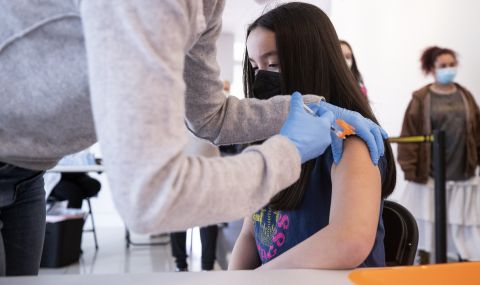 В Полша започва кампания за ваксинация на деца - 1
