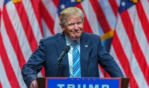 Льо Пен поздрави „новия американски президент“ Тръмп - 1