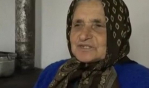 Баба живее 20 години без ток в село Поляна - 1