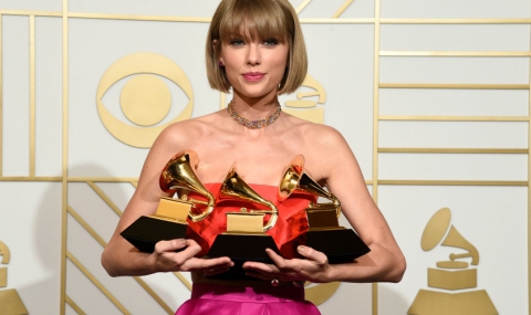 Тейлър Суифт спечели „Грами“ за албум на годината - 1