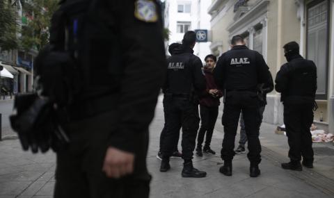 В Гърция арестуват за неспазване на мерките - 1