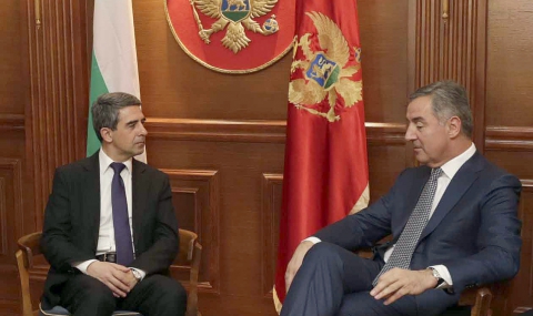 Плевнелиев в Черна гора: Членството в НАТО означава повече инвестиции и туристи - 1