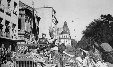 Как превратът на 9 септември подмени регентите на Симеон II - 1
