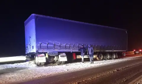 Закъсал тир затвори снощи Прохода на републиката