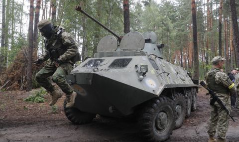 Войната в Украйна: дронове-камикадзе срещу АЕЦ, обкръжени руски части в Херсон - 1