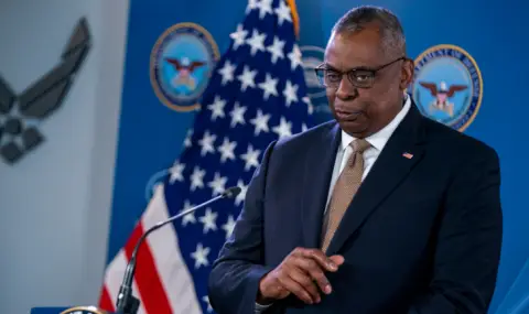 Американският министър на отбраната отново пое задълженията си