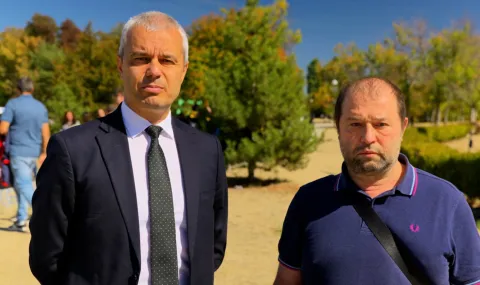 Milan Dimitrov came to a polling station to thank Kostadinov - 1
