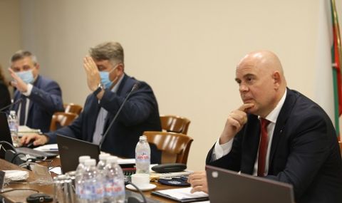 ВСС отхвърли искането за освобождаване на Иван Гешев - 1
