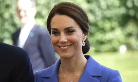 Кейт Мидълтън се потопи в индийската култура на „Златната миля“ в Лестър - 1