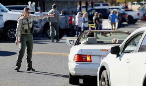 Three students, adult killed in Oregon shooting - 1