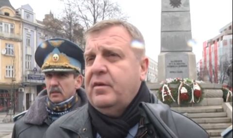 Каракачанов: В армията се случват добри неща - 1