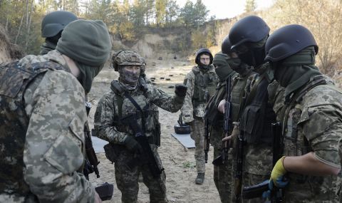 ЕС изостава сериозно от плановете за снабдяване на Украйна с боеприпаси - 1