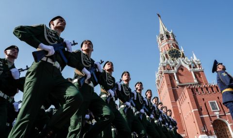 Жителите на Москва - разтревожени, но непреклонни - 1