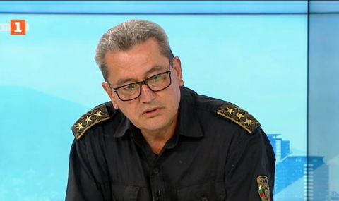Гл. комисар Николов: Чудо е, че няма жертви в наводнените карловски села - 1
