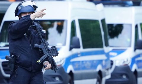 Проучване за расизма в полицията предизвика скандал в Германия  - 1